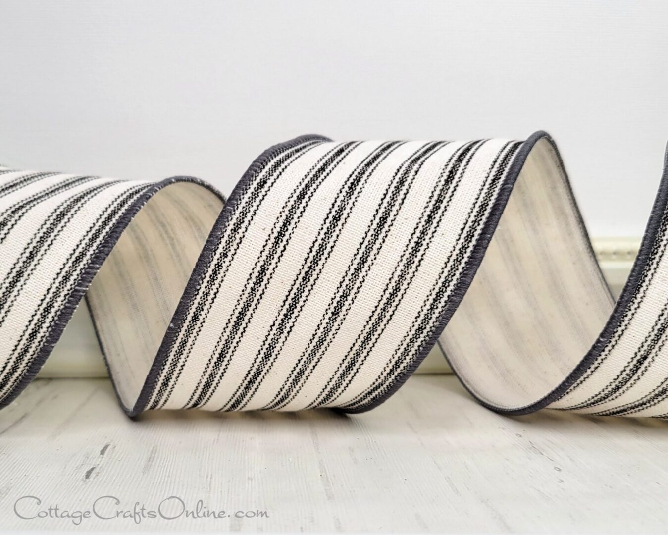 ticking stripe on tc cotton ivory black.25-004