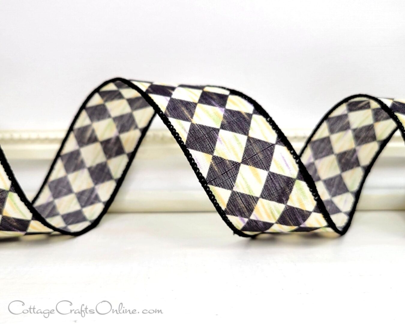 Antique diamond black cream 9 .08-015