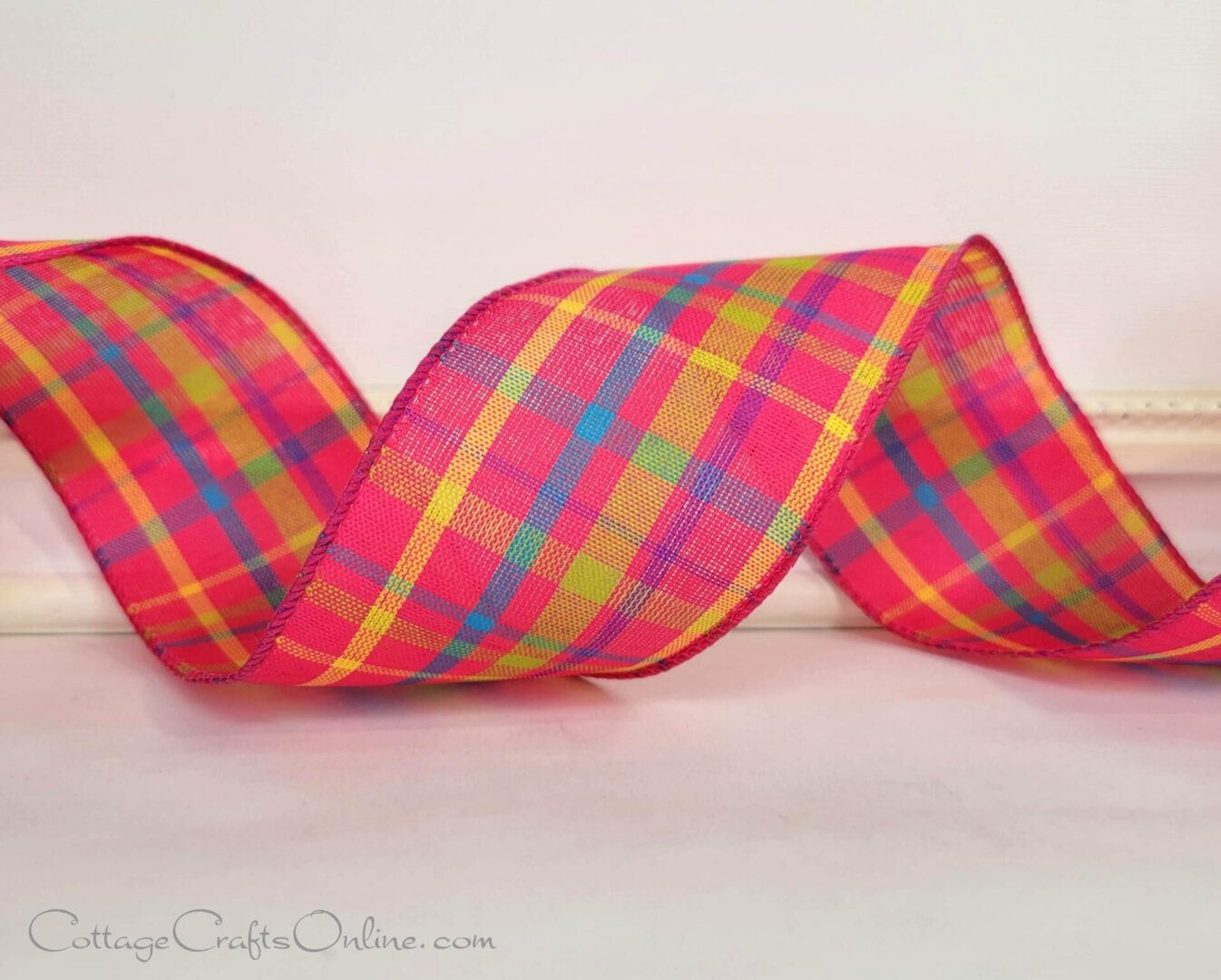 rr breezeway pink plaid 40-025